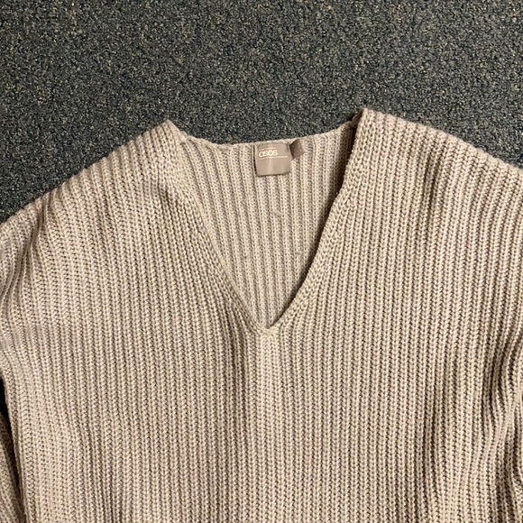 ASOS Sweater - Picture 2 of 5